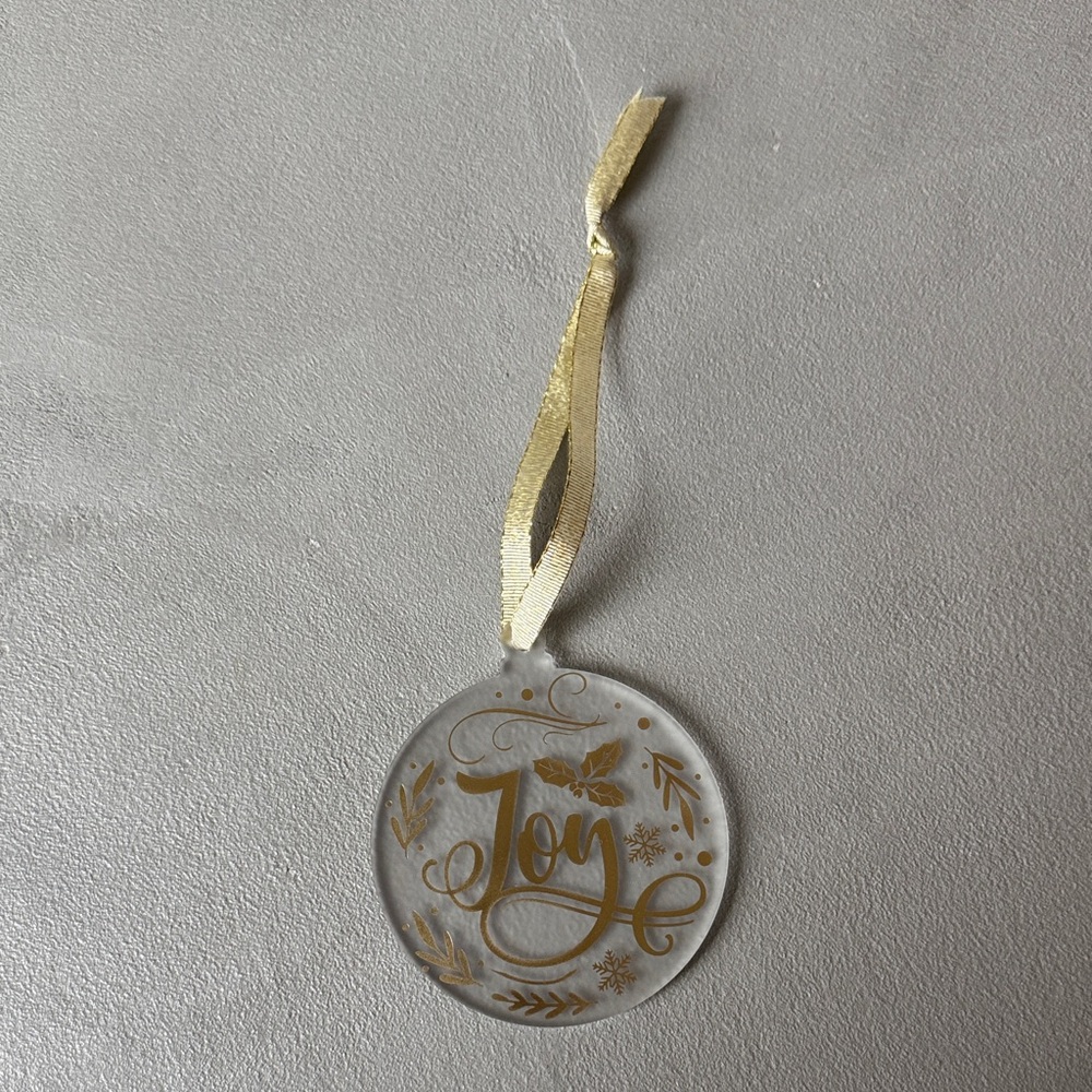 NWOT JOY ACRYLIC PLASTIC CHRISTMAS TREE ORNAMENT